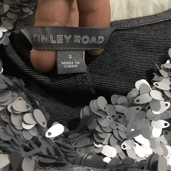 Tinley road silver sparkling shinny sequins party dress size small - Picture 3 of 4
